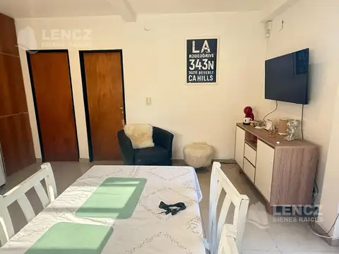 Depto Tipo Casa 2 ambientes con 1 baño