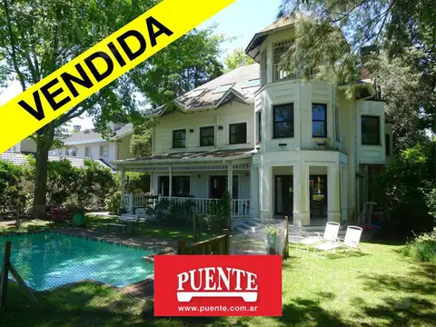 Casa en Venta de 5 dormitorios