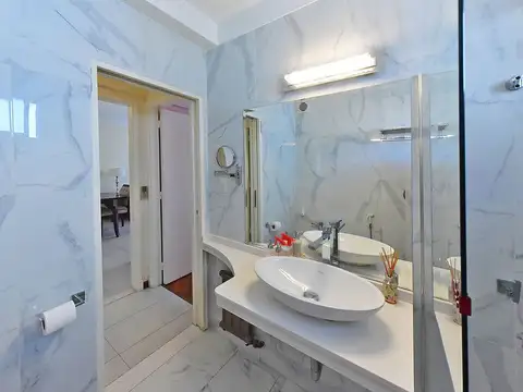 venta depto 4 ambientes en monserrat luminoso