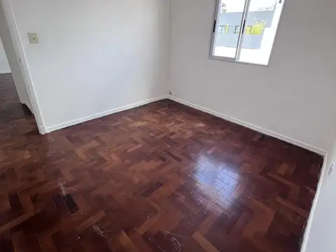 Departamento en Venta al Noreste