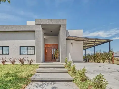 Casa en Venta El canton Barrio Norte