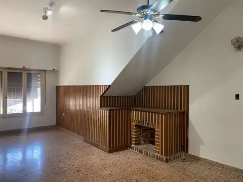 Depto Tipo Casa en Venta en Villa Lynch, USD 79.500