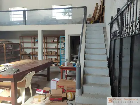 Inmueble uso comercial. 24 De Septiembre 1300