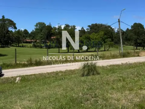 Vende terreno en Golf, Punta del Este.