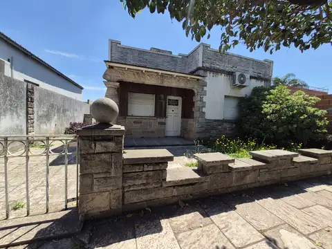 Casa 4 amb en venta en Parque San Martin