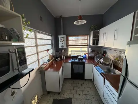 Galpon en Venta en Ramos Mejia, USD 155.000