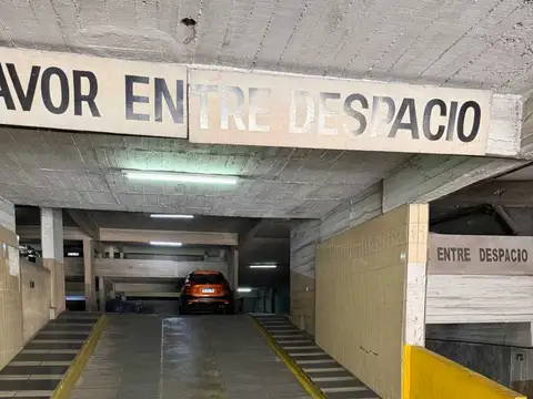 OPORTUNIDAD COCHERA EN BELGRANO 