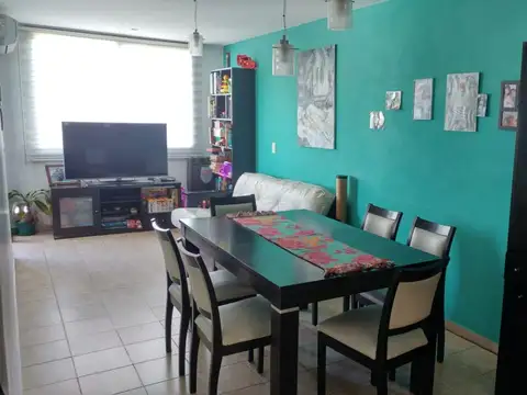 LINDO DPTO DE DOS DORMITORIOS, EXCELENTE UBICACIÓN, CONSULTE!