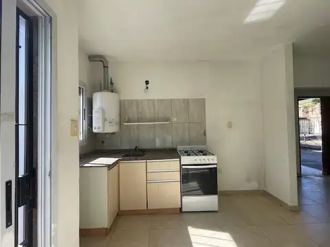 Depto Tipo Casa en Venta de 3 ambientes
