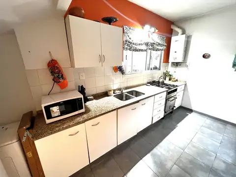 Depto Tipo Casa 3 ambientes con 1 baño
