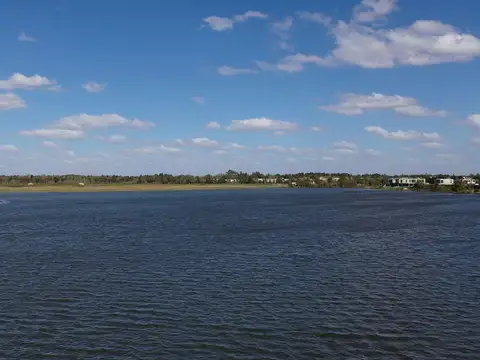 Terreno en Venta en Puertos, USD 250.600