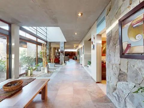 Casa en Venta en City Bell, USD 1.300.000