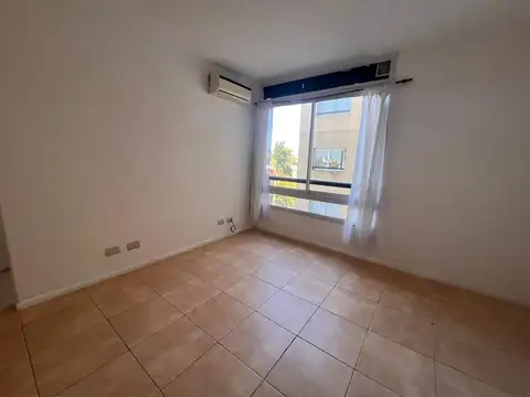 Departamento en Venta en Villa Dominico, USD 70.000