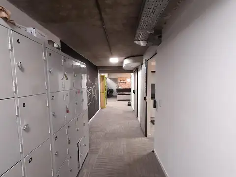 Oficina en Venta al Este