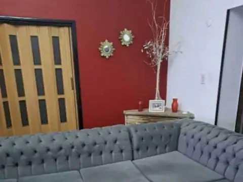 Depto Tipo Casa en Venta de 6 ambientes