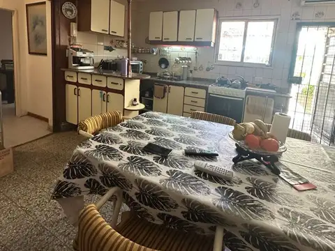 Casa en Venta en Parque Chacabuco, USD 198.000