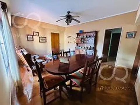 Av. Presidente Peron  al 3700