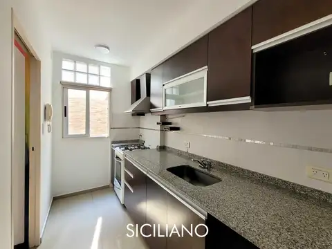 Depto Tipo Casa en Alquiler de 1 dormitorio