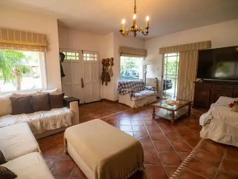 Casa en Venta de 4 dormitorios