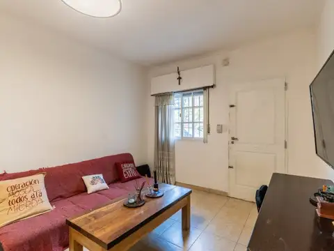 Depto Tipo Casa en Venta con 1 cocheras