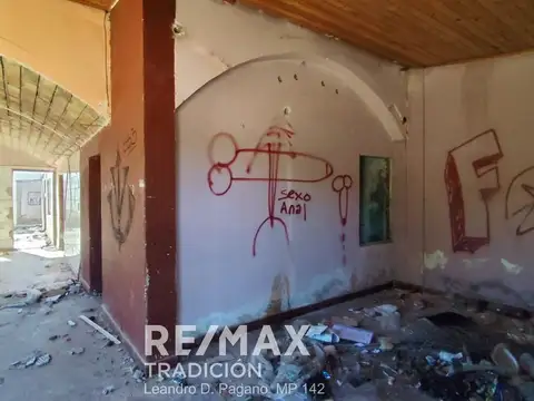 Casa 3 ambientes con 1 baño