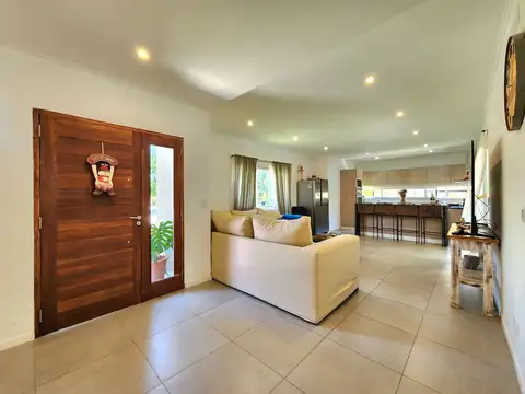 Casa en venta - 4 ambientes - barrio San Alfonso, Pilar del Este