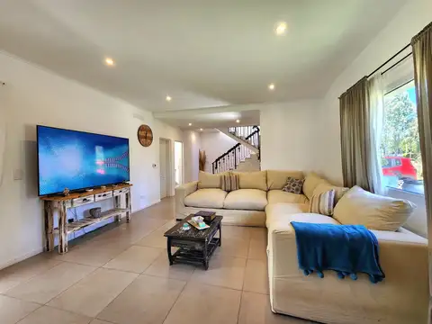 Casa en Venta al Este