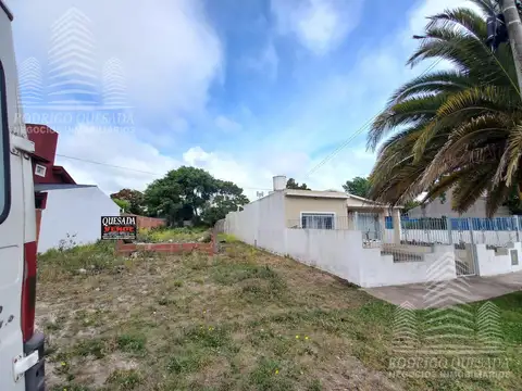 Lote Estanislao del Campo E/Montevideo y Azopardo.