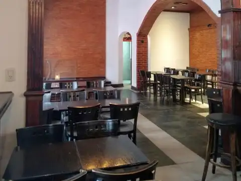 Local en Venta 40 años