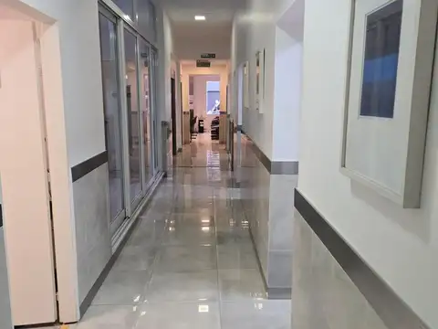 Edificio en venta apto clínica ambulatoria