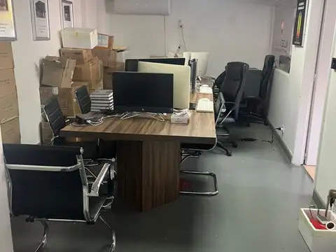 Oficina en Venta al Norte