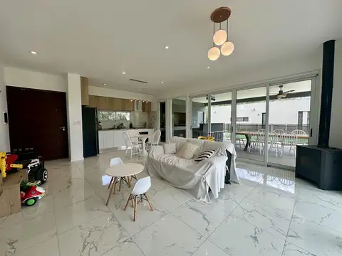 Casa en Alquiler de 2 dormitorios