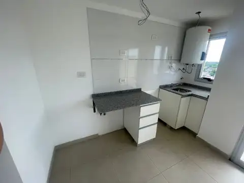 Departamento de 2 ambientes en Quilmes Centro