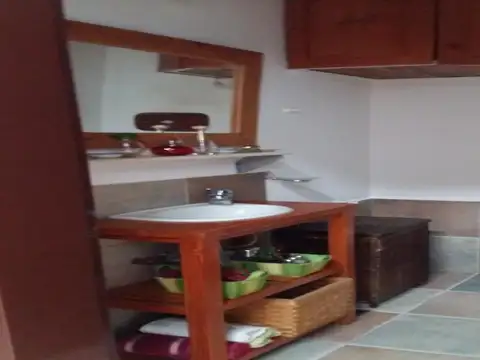 Casaquinta - Venta-  4 amb con parque y piscina - Pilar