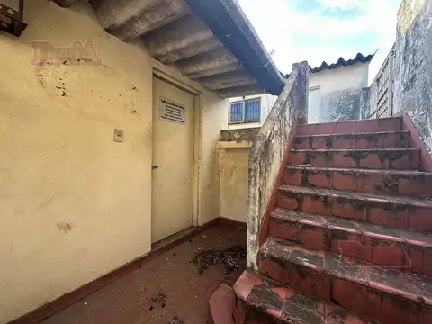 Venta - Casa a Refaccionar - Almirante O'connor 100 - Ramos Mejia