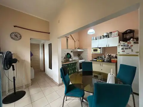 VENTA PH 3 AMBIENTES C/ PATIO Y COCHERA-JOSE C PAZ