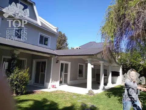 Casa en Venta en Septiembre, USD 405.000