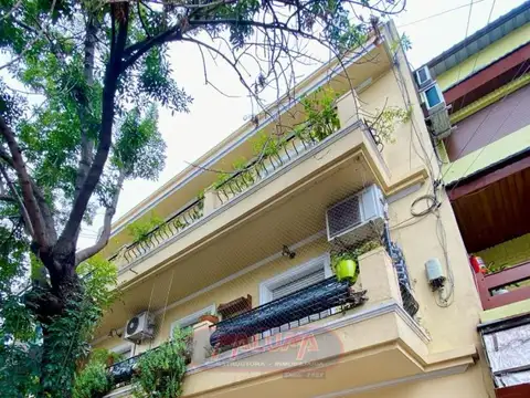 Ph - Venta - Argentina, Capital Federal - Araujo 374