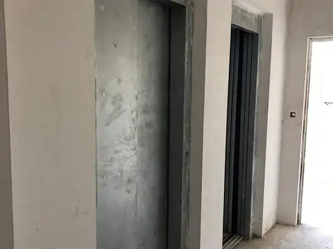 Local en Alquiler en Centro, USD 4.000