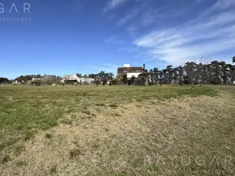 Venta - Lotes en Club de Campo Los Palenques - Manzanares