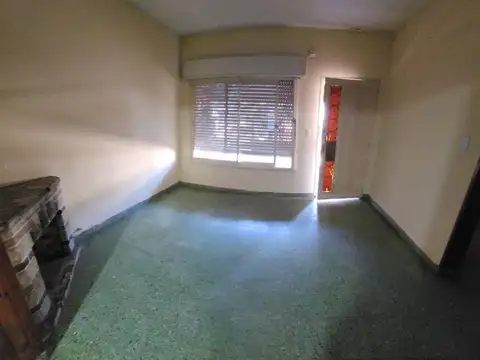 Depto Tipo Casa en Alquiler de 1 dormitorio