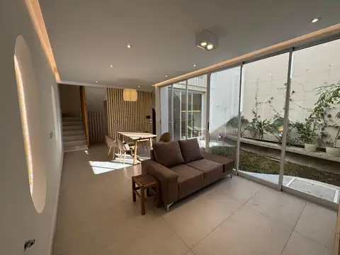 Casa en Venta al Este