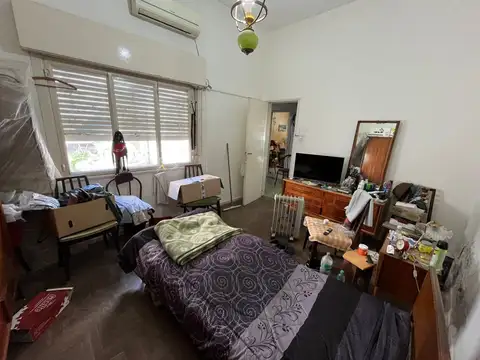 Excelente lote con dos viviendas