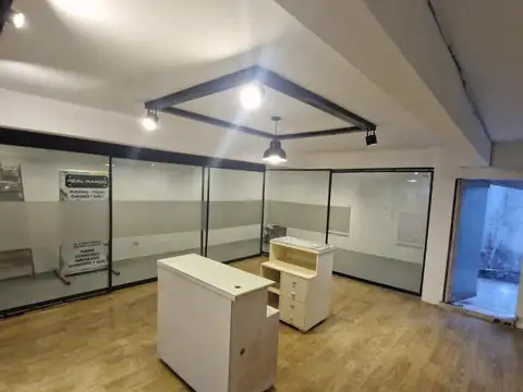 Avenida San Martín e/ España y Ayacucho