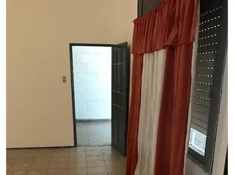 Depto Tipo Casa en Venta en Remedios De Escalada, USD 69.000