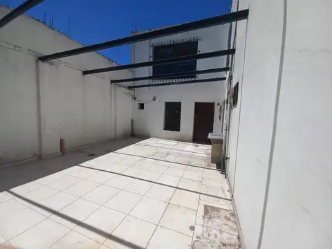 El Callao 6 E/ Av. del Sesquicentenario