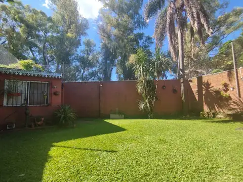 NAVARRO 4000, Piso PB