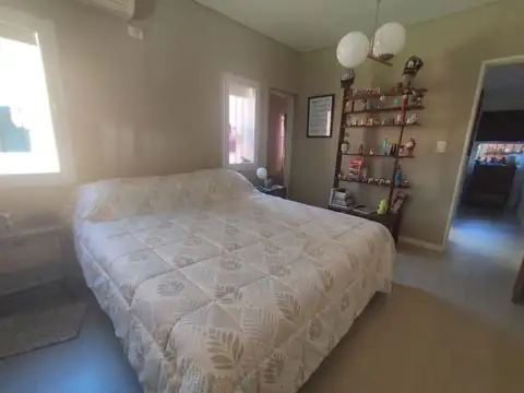 Depto Tipo Casa 3 ambientes con 2 baños