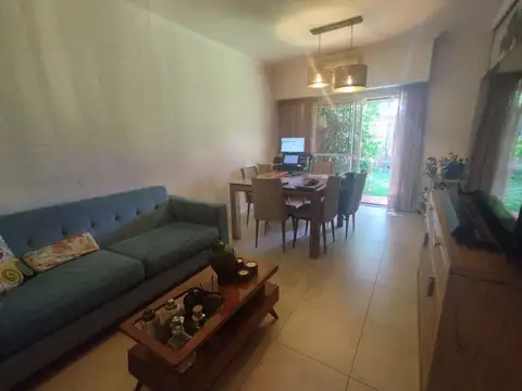 Depto Tipo Casa en Venta de 2 dormitorios