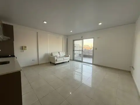 Departamento en Venta en Mataderos, USD 120.000